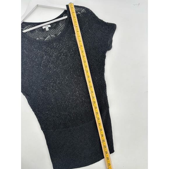 Cache Sweater Top Womens Medium Gray Crochet Knit Short Sleeves Metallic Scoop - Picture 14 of 14